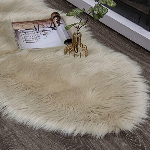 Luxury Faux Sheepskin Area Rug – Soft Fluffy Rug for Living Room, Bedroom & Home Decor